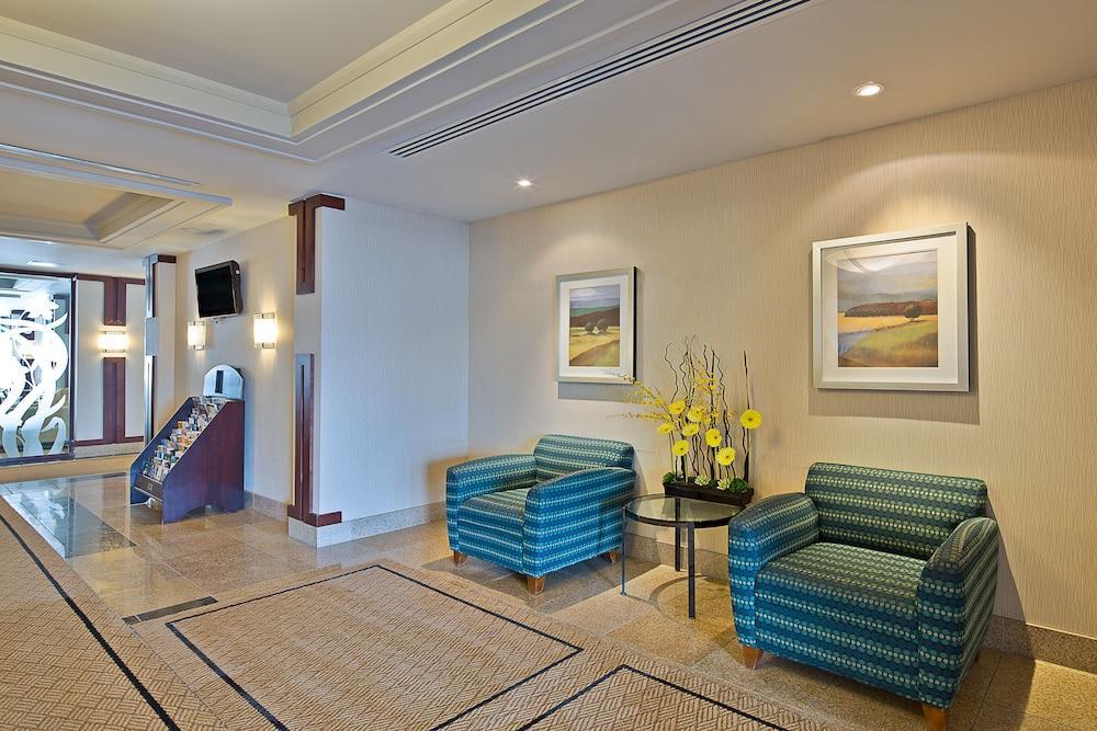 Holiday Inn Express Hotel & Suites Ottawa Airport By Ihg Zewnętrze zdjęcie